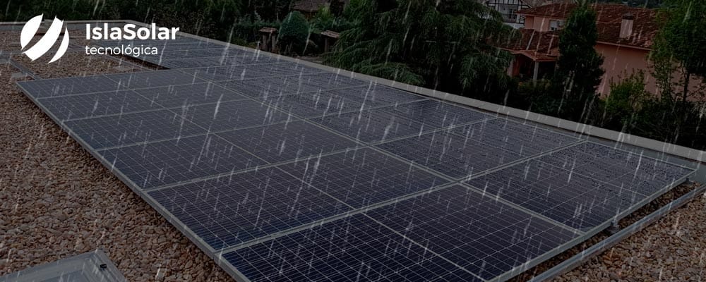 hay-que-limpiar-las-placas-solares-1