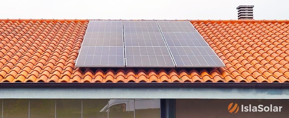 Instalación de placas solares en Oviedo
