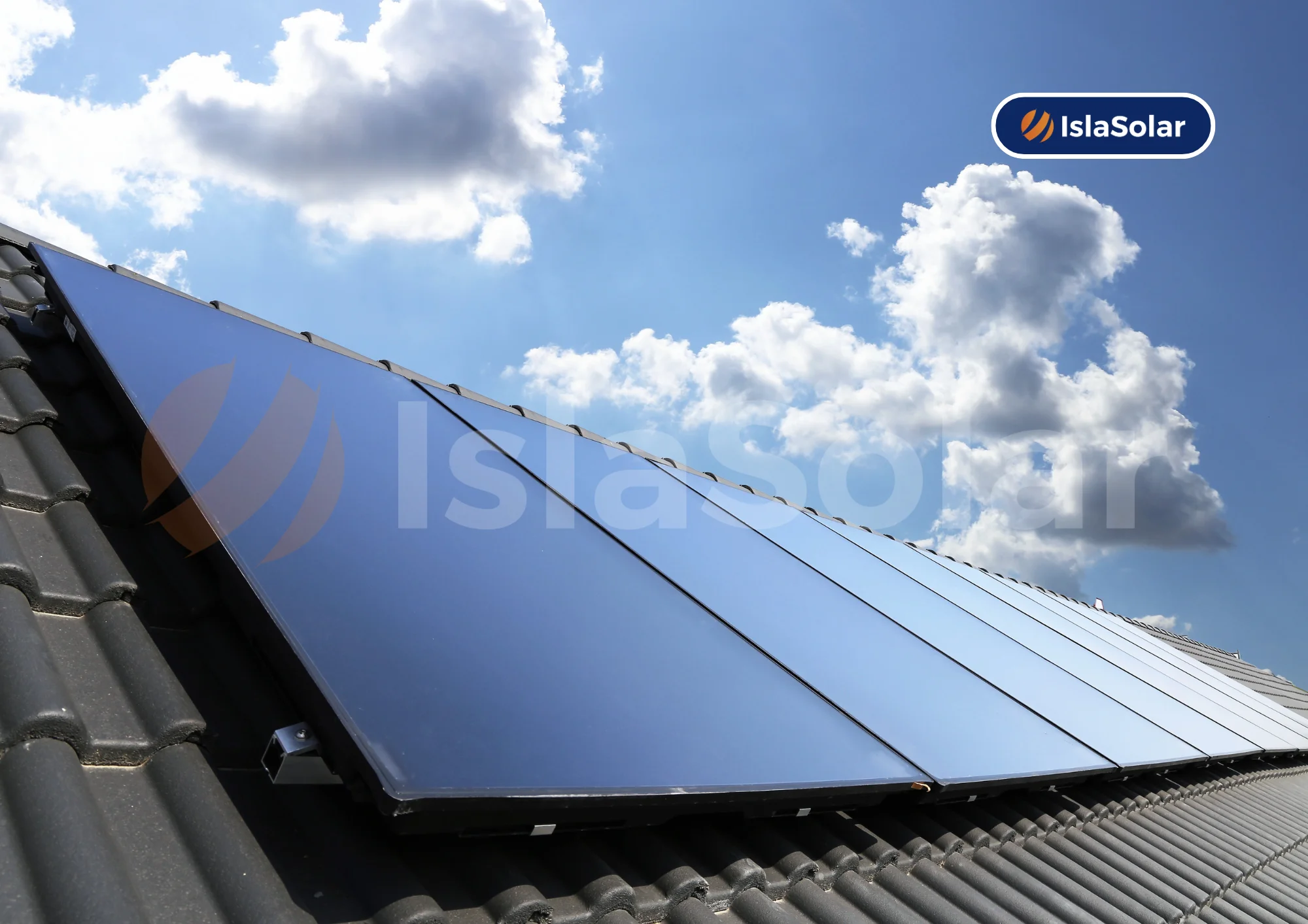 montaje de paneles solares en villarrobledo