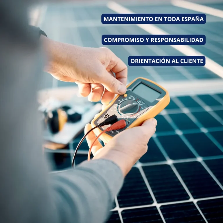 Mantenimiento de placas solares en España