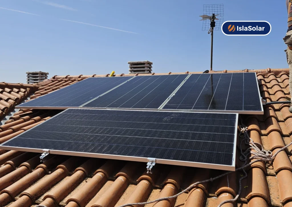 instalación fotovoltaica en Mora