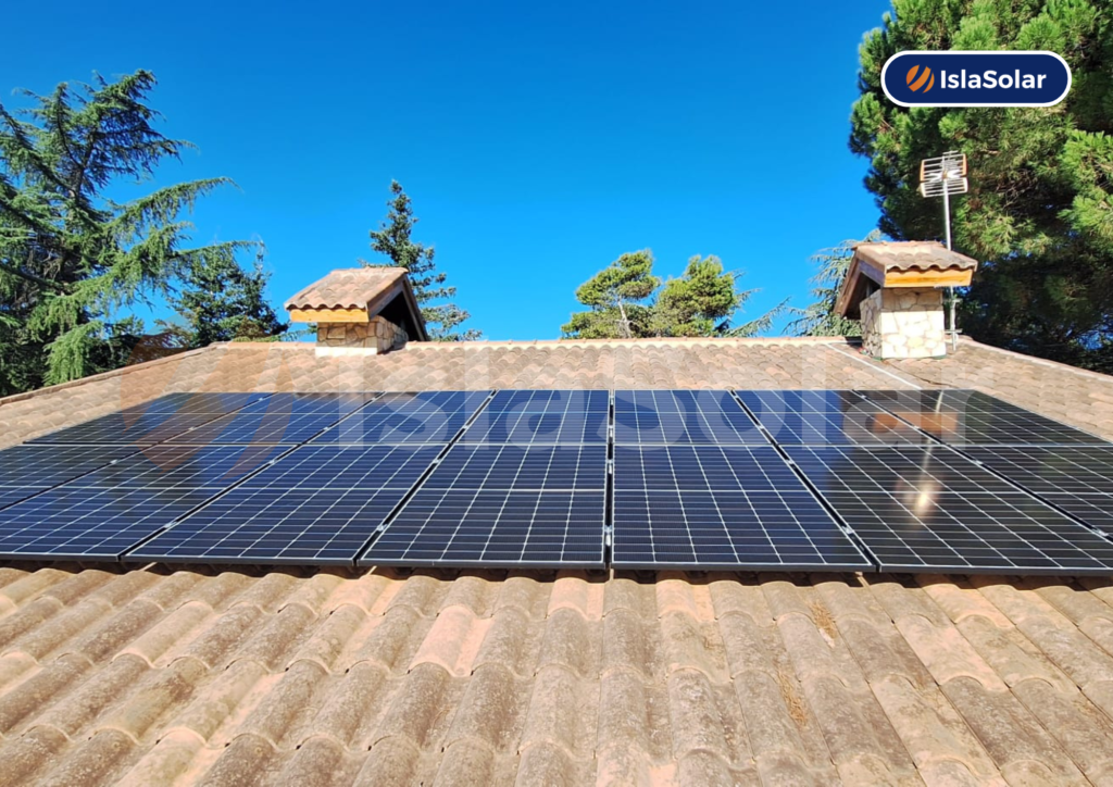 Paneles solares en nava de arévalo