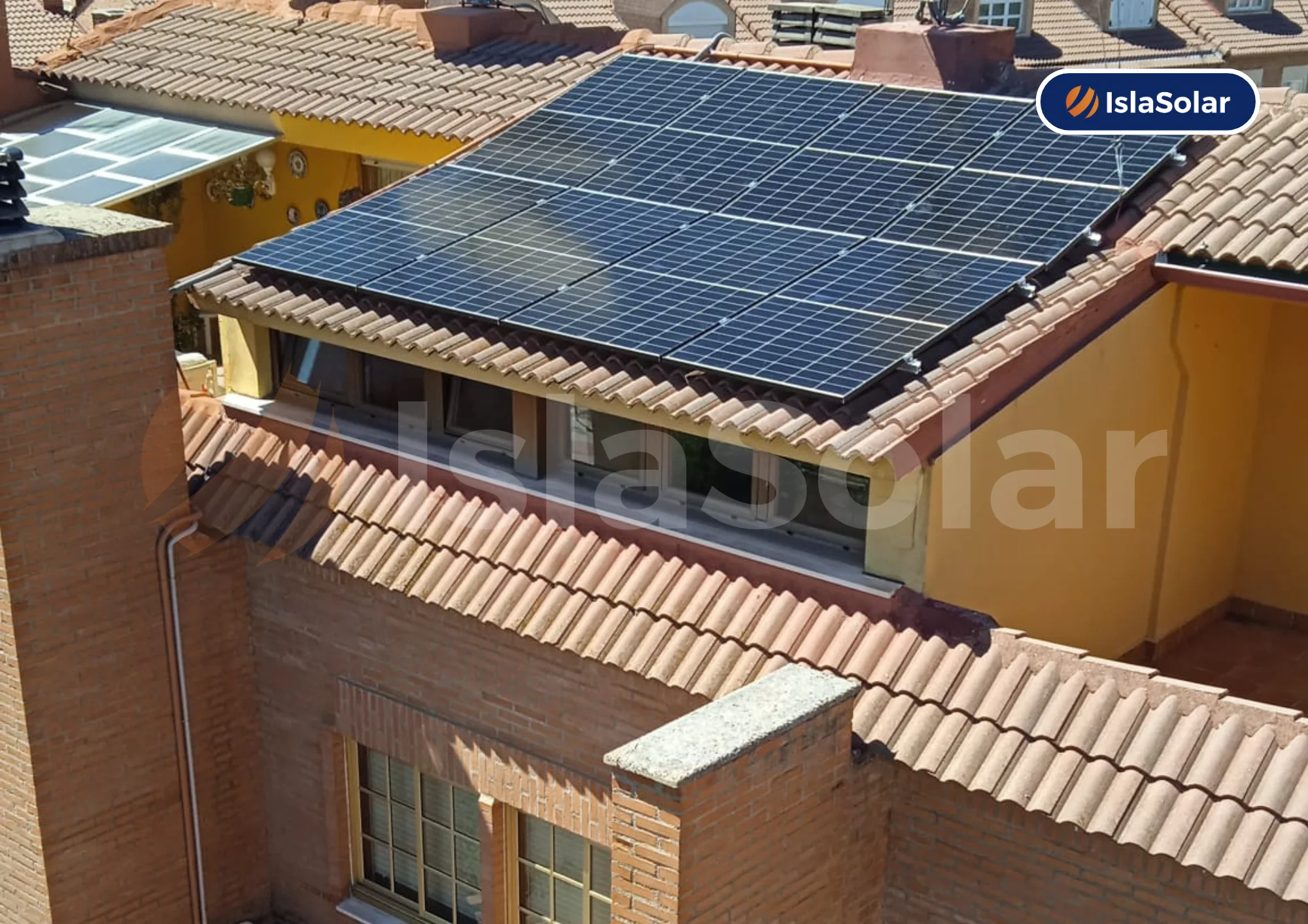 Placas solares en colmenar de oreja