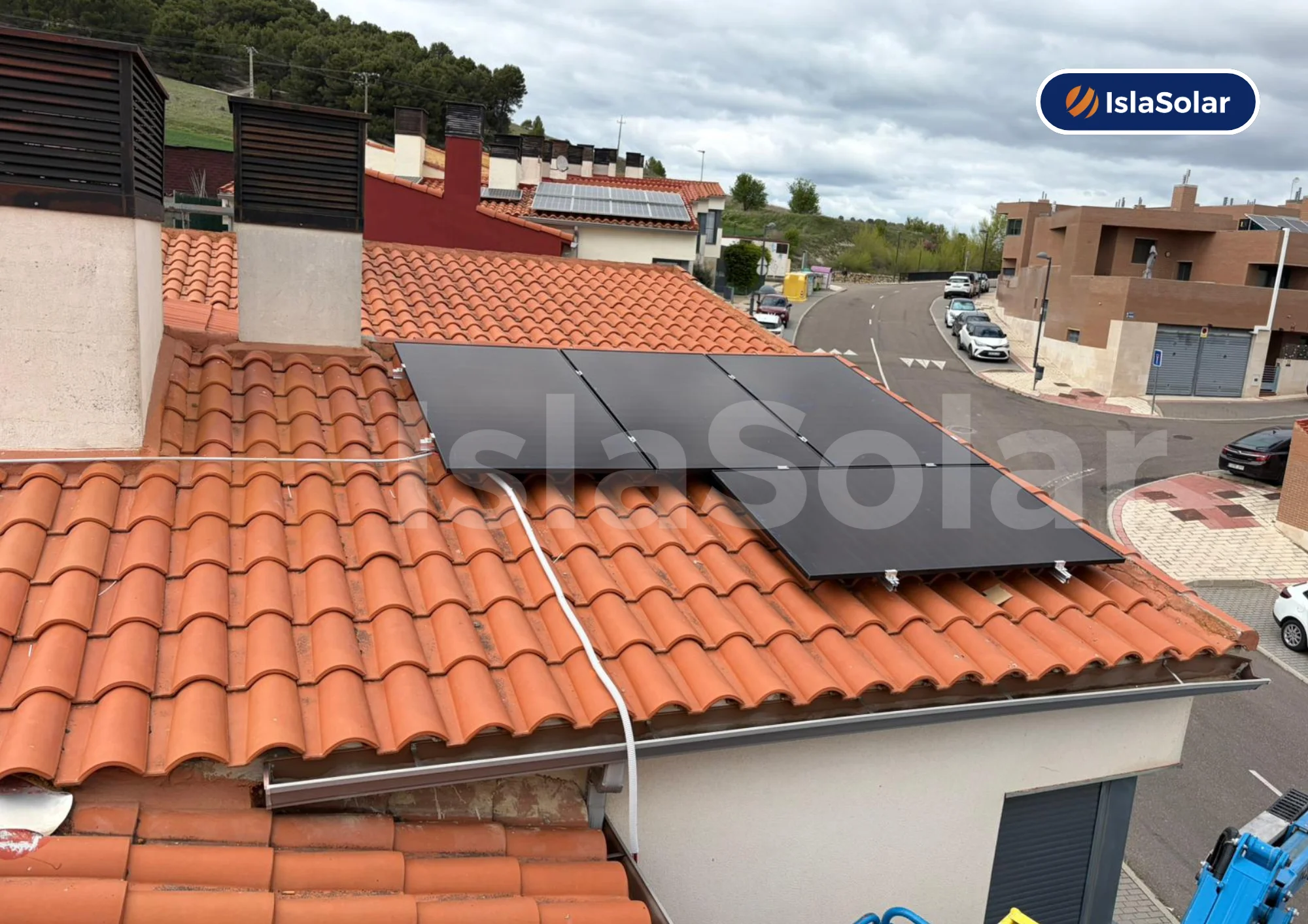 Placas solares en torres de la alameda