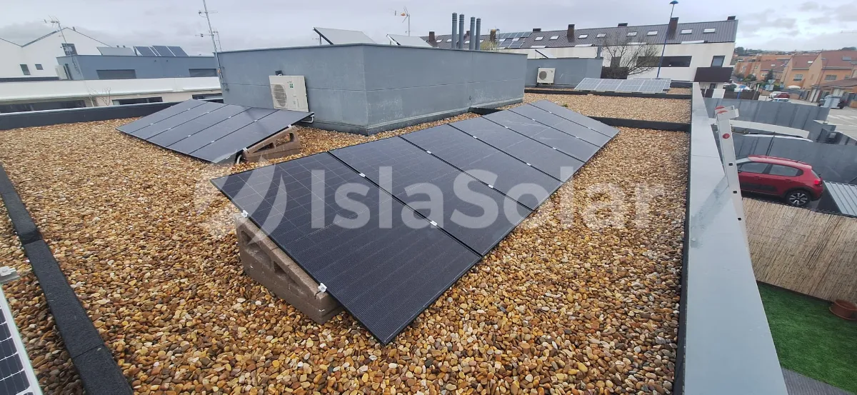 placas solares en Vilanova del Camí