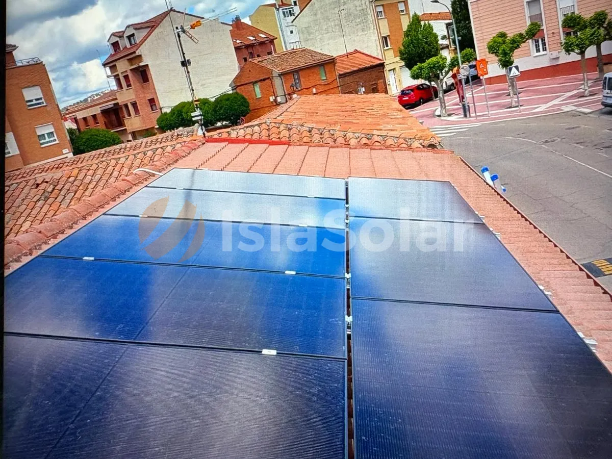 plaques solars a Castelldefels