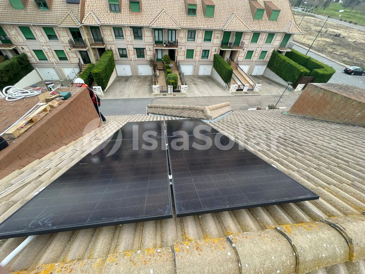 placas solares en velayos