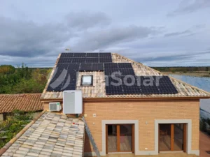 abastecimiento de placas solares en España