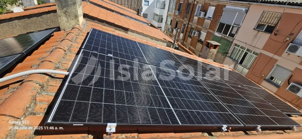 mezclar paneles solares de distintas marcas